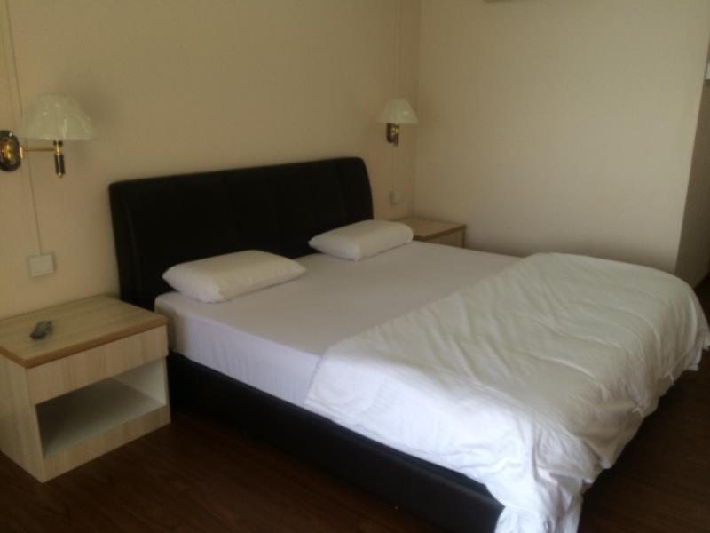 New Cocohut Chalet Hotel Kuala Terengganu Pokój zdjęcie