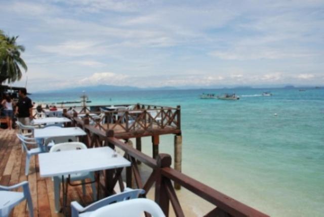 New Cocohut Chalet Hotel Kuala Terengganu Zewnętrze zdjęcie