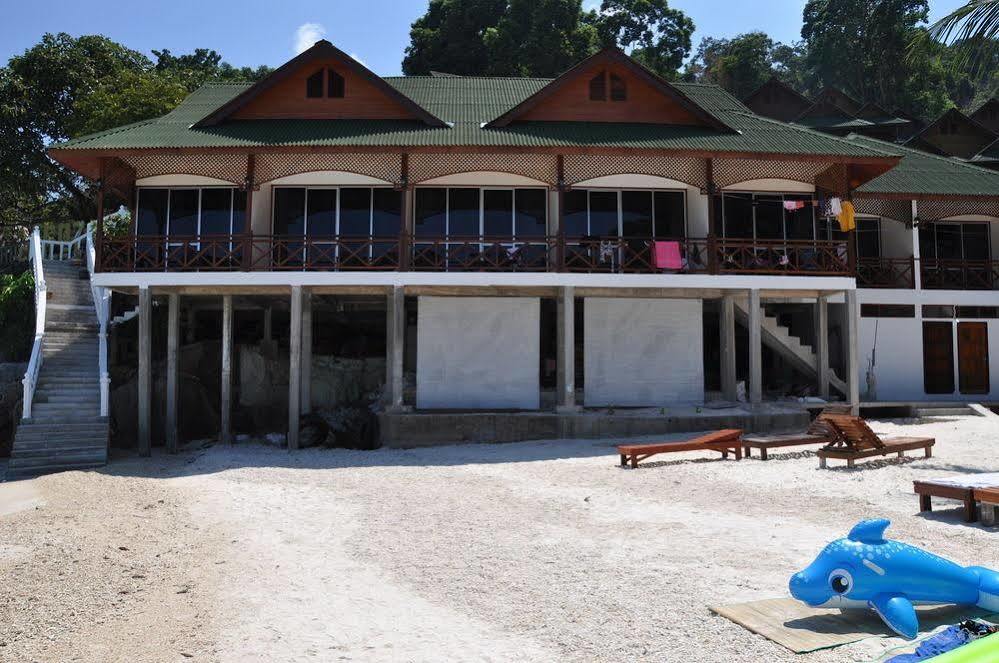 New Cocohut Chalet Hotel Kuala Terengganu Zewnętrze zdjęcie